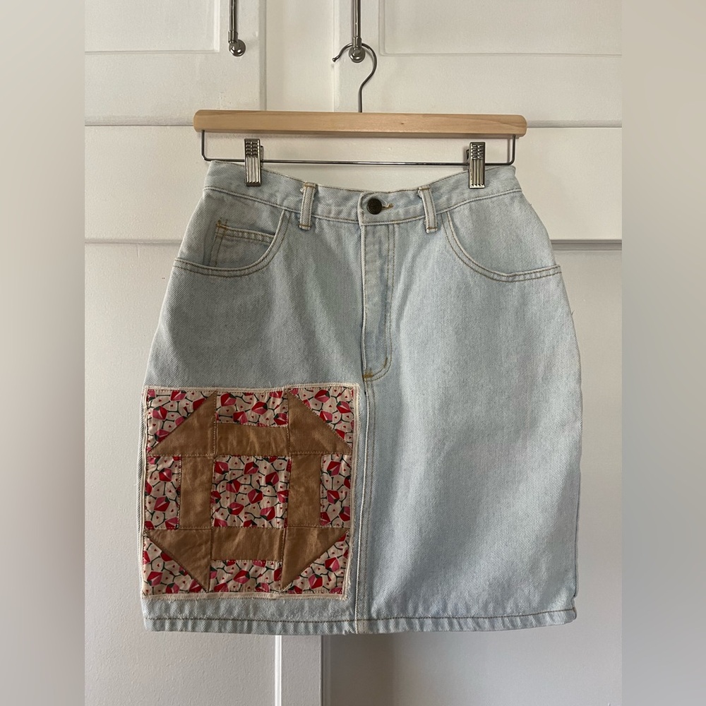 Vintage Guess jean skirt